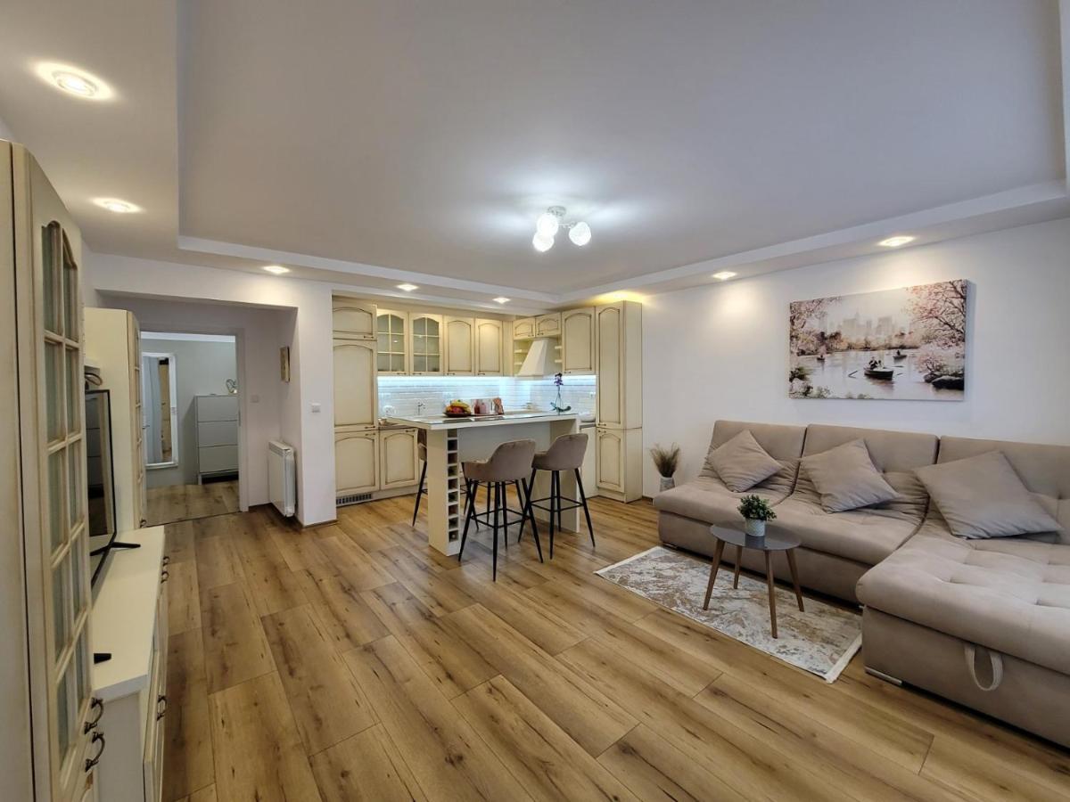 Vazov Apartment Казанлык Экстерьер фото
